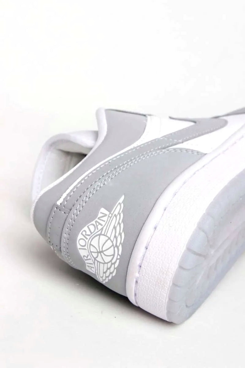 Air Jordan 1 Low WOLF GREY